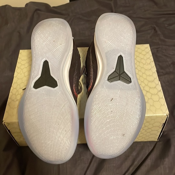 Kobe AD port Wine - Picture 5 of 5